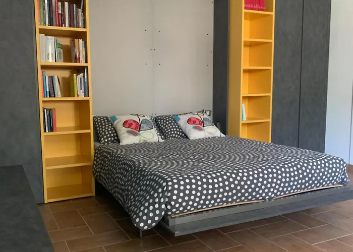 Con Giardino Apartamento